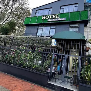 casa-santa-teresita-guest-house.hotels-bogota.net/