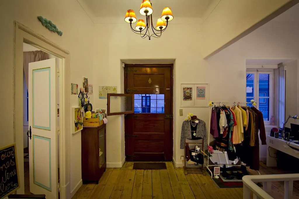 Cascais Boutique Hostel 0*,